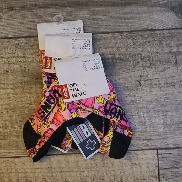 Vans Accessories - Lot of 3 Van's princess peach socks nwt